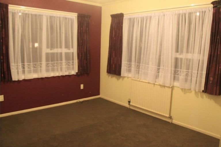 Photo of property in 8 Karamea Grove, Wainuiomata, Lower Hutt, 5014