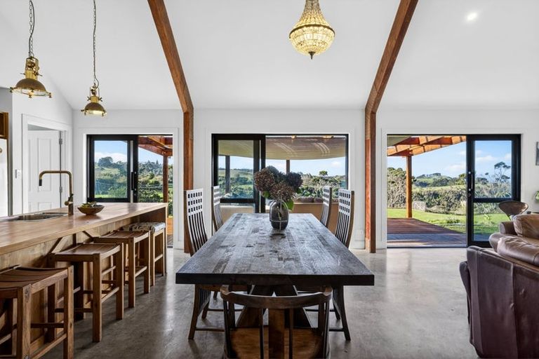 Photo of property in 2760 South Head Road, South Head, 0874