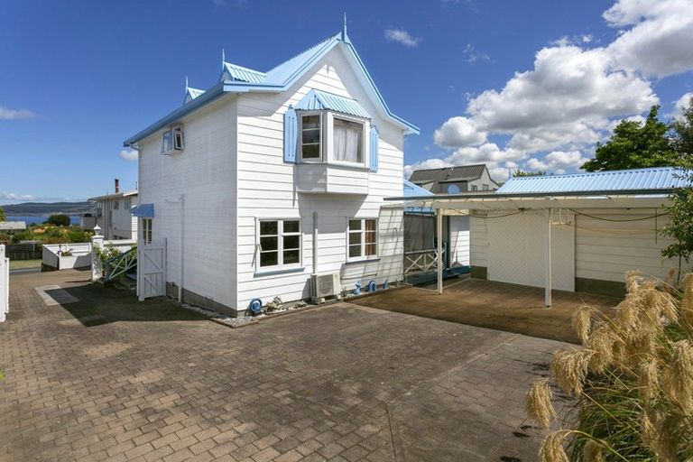 Photo of property in 44 Mere Road, Taupo, 3330