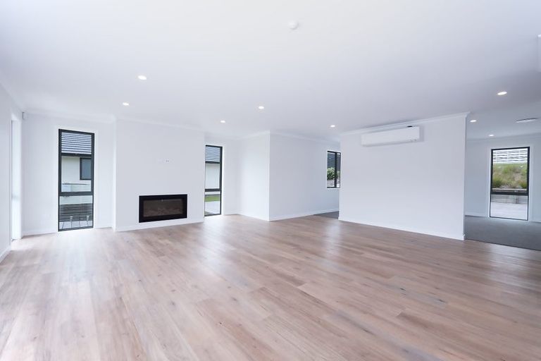 Photo of property in 36 Admiralty Drive, Haruru, 0204