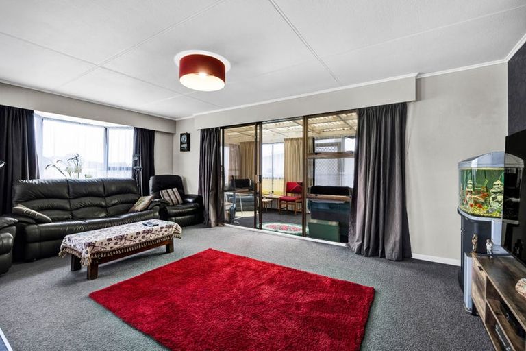 Photo of property in 193 Tasman Street, Opunake, 4616
