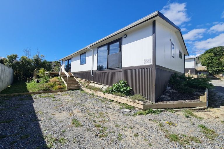 Photo of property in 90 Dimock Street, Titahi Bay, Porirua, 5022
