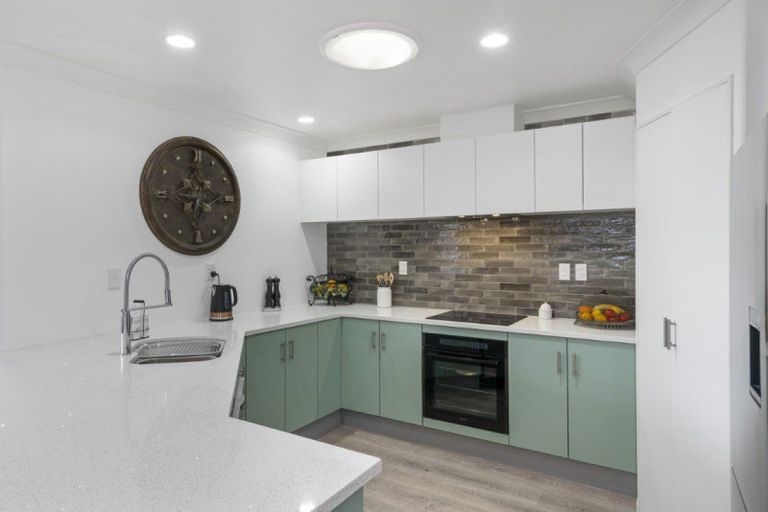 Photo of property in 19 Marire Drive, Ohauiti, Tauranga, 3112