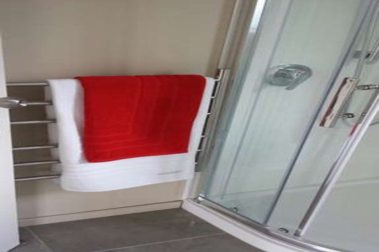 Photo of property in 18 Henwood Road, Mangere East, Auckland, 2024