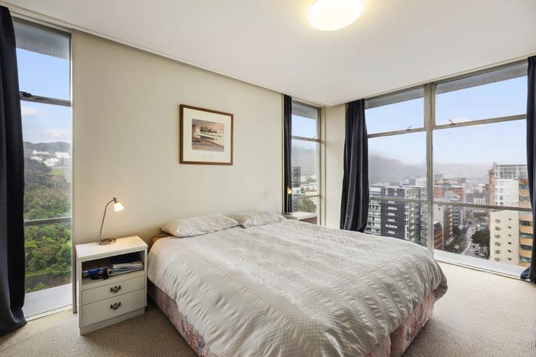 Photo of property in Jellicoe Towers, 191 The Terrace, Wellington Central, Wellington, 6011