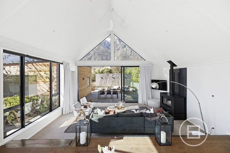 Photo of property in 8 Big Valley Drive, Jacks Point, Queenstown, 9371