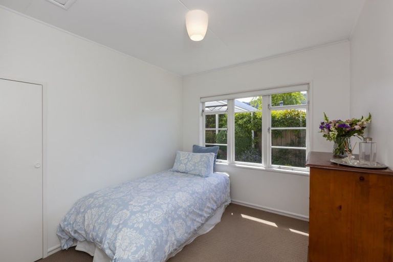 Photo of property in 29 Kohekohe Road, Waikanae, 5036