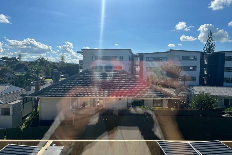 Photo of property in 5/81 Kervil Avenue, Te Atatu Peninsula, Auckland, 0610