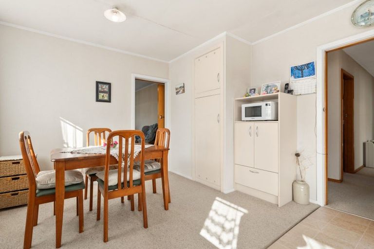 Photo of property in 9 Madden Place, Solway, Masterton, 5810