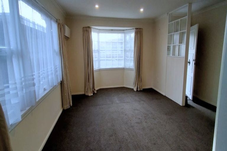 Photo of property in 2/6 Apollo Place, Papanui, Christchurch, 8052