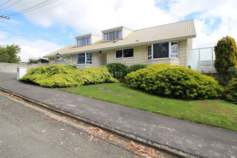 Photo of property in 150 Perth Street, Holmes Hill, Oamaru, 9401