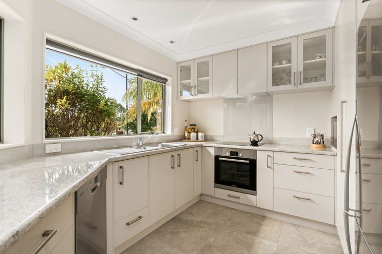 Photo of property in 1 Glenrowan Rise, Bethlehem, Tauranga, 3110