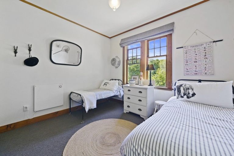 Photo of property in 5 Rangoon Street, Khandallah, Wellington, 6035