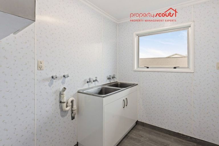 Photo of property in 61 Cracroft Street, Waitara, 4320