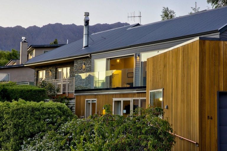 Photo of property in 54 Panorama Terrace, Queenstown, 9300