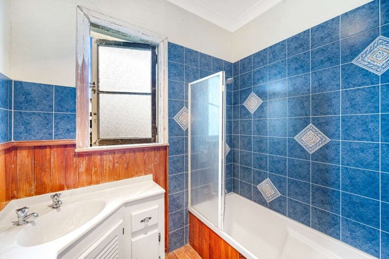 Photo of property in 213 Park Road North, Parkvale, Hastings, 4122