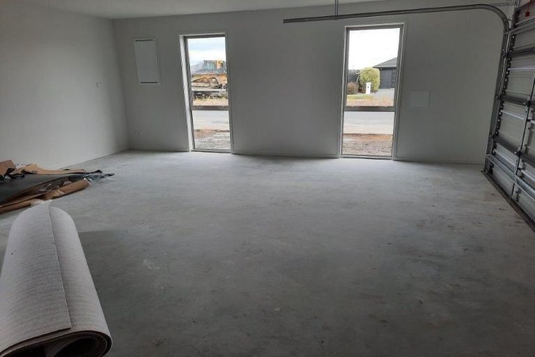 Photo of property in 322 Halswell Junction Road, Halswell, Christchurch, 8025