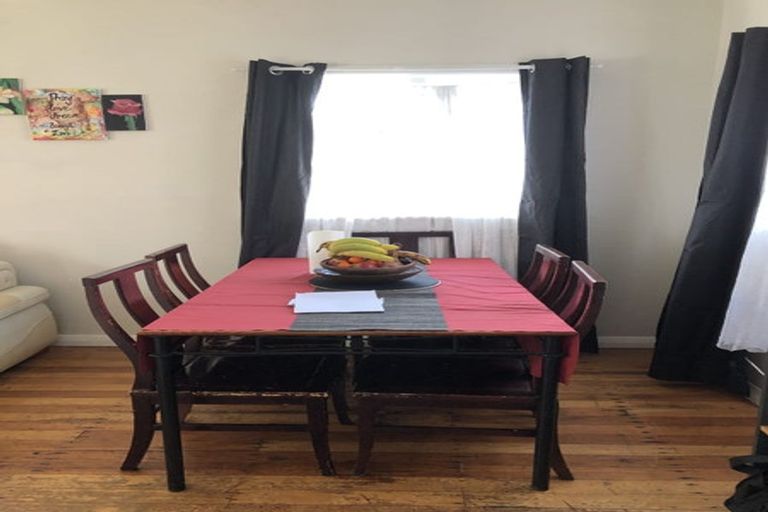 Photo of property in 1/31 Cleek Road, Mangere East, Auckland, 2024