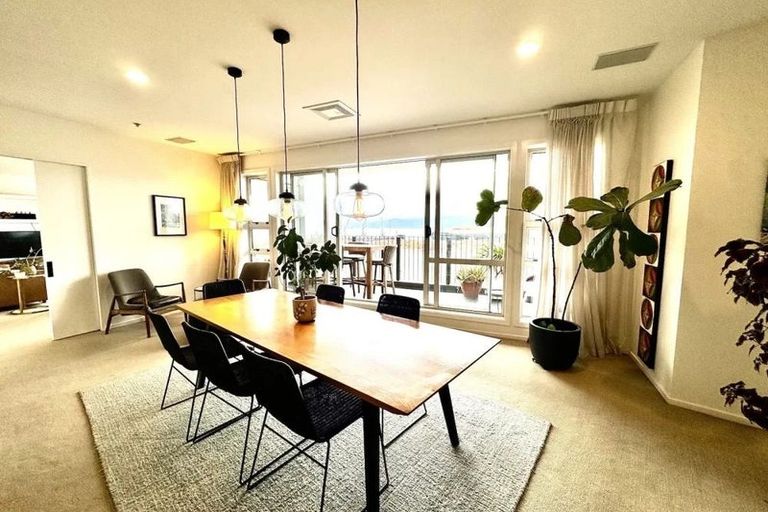 Photo of property in Stadium Garden Flats, 507/107 Thorndon Quay, Pipitea, Wellington, 6011