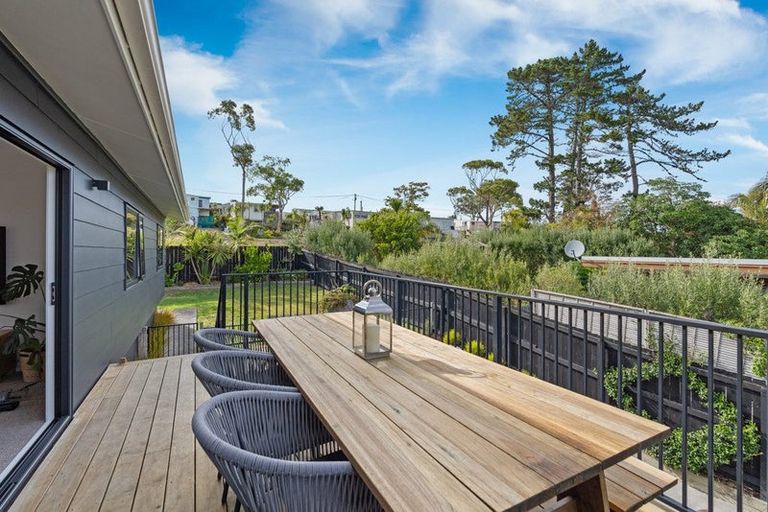 Photo of property in 85b Rosario Crescent, Red Beach, 0932