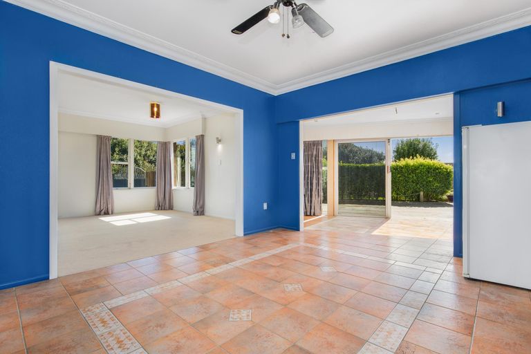 Photo of property in 49 Paerata Road, Pukekohe, 2120