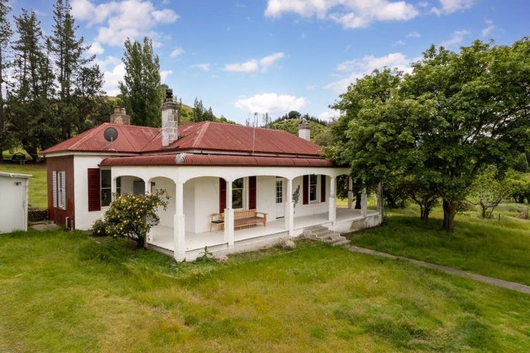 Photo of property in Glenstrae, 133 Luggate-cromwell Road, Cromwell, 9384