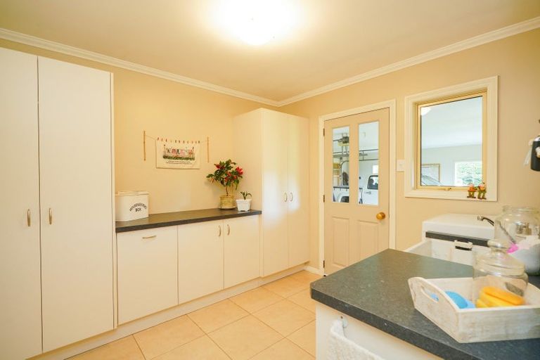 Photo of property in 38b Winton Lorneville Highway, Winton, 9781