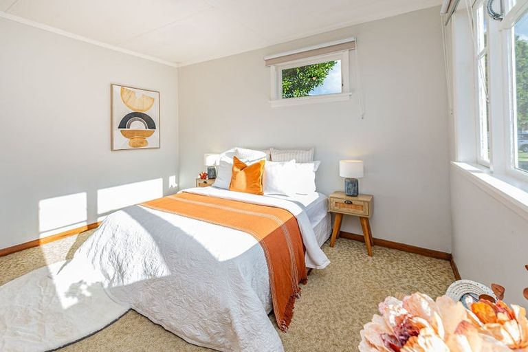 Photo of property in 12 Ward Street, Aramoho, Whanganui, 4500
