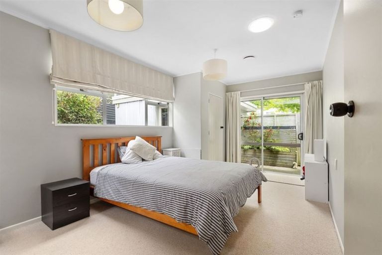 Photo of property in 31 Spinnaker Drive, Whitby, Porirua, 5024