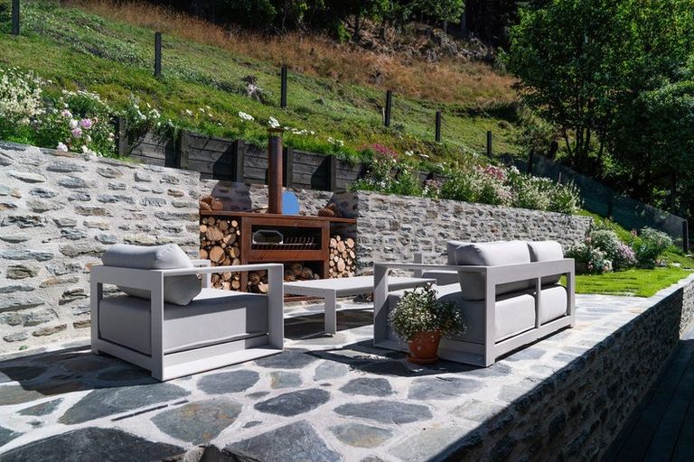 Photo of property in 54 Huff Street, Queenstown, 9300