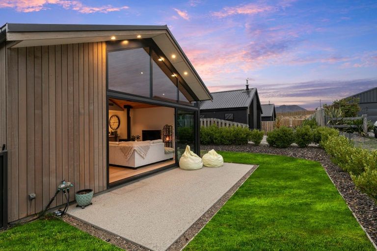 Photo of property in Northlake, 3 Armidale Crescent, Wanaka, 9305