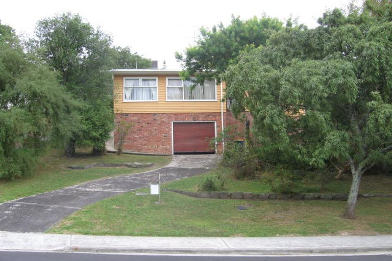 Photo of property in 33 Lingfield Street, Glenfield, Auckland, 0629
