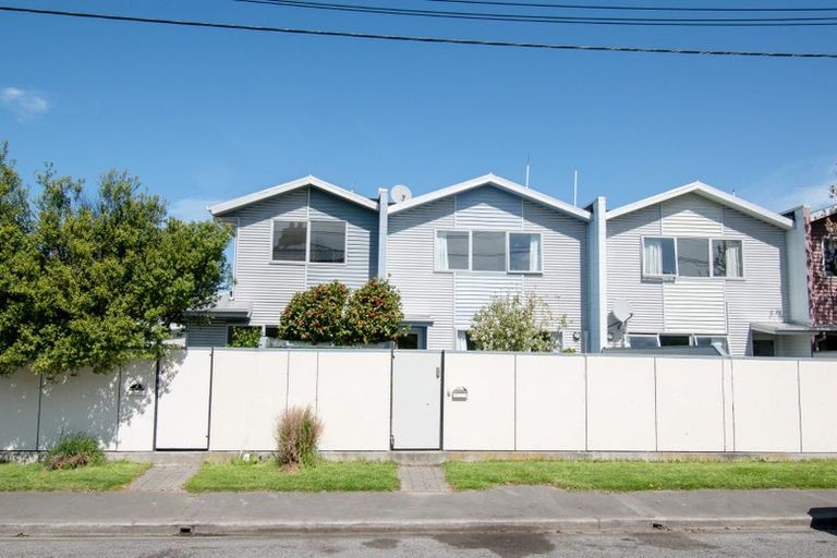 Photo of property in 23 Burlington Street, Sydenham, Christchurch, 8023