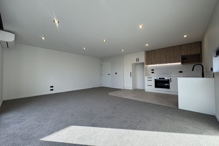 Photo of property in 1/64 Amyes Road, Hornby, Christchurch, 8042