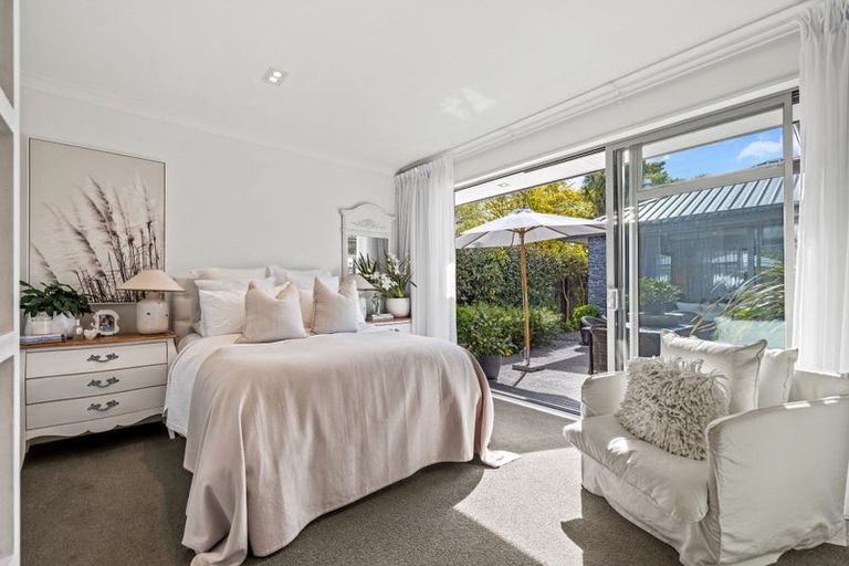 Photo of property in 77 Perry Street, Papanui, Christchurch, 8053