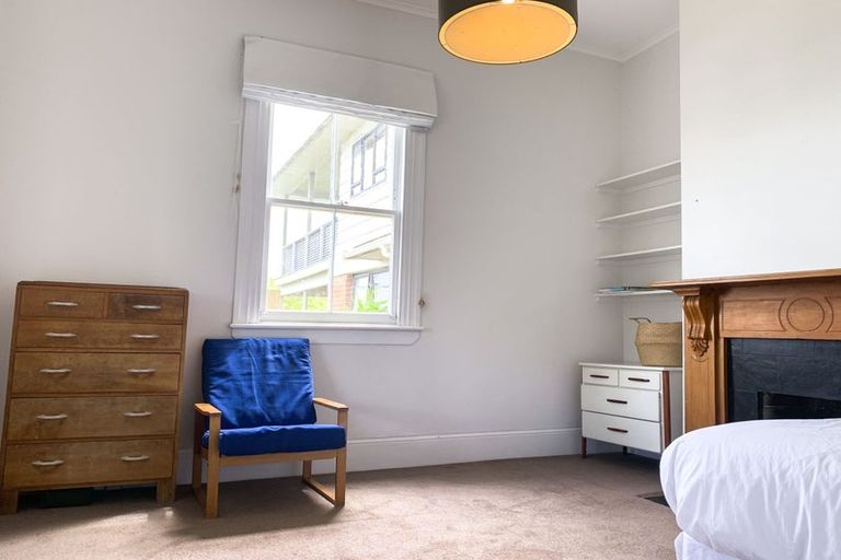 Photo of property in 9 School Road, Morningside, Auckland, 1021