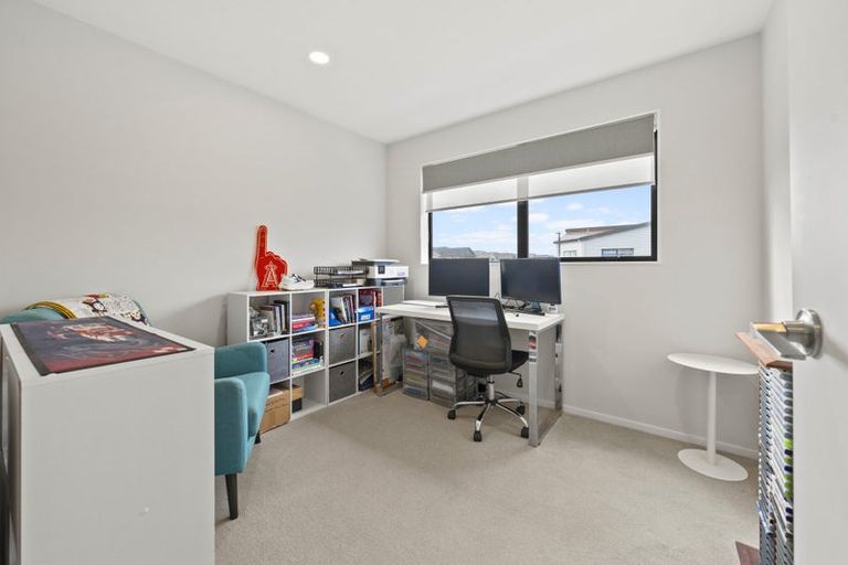 Photo of property in 18 Kopuru Road, Whenuapai, Auckland, 0618