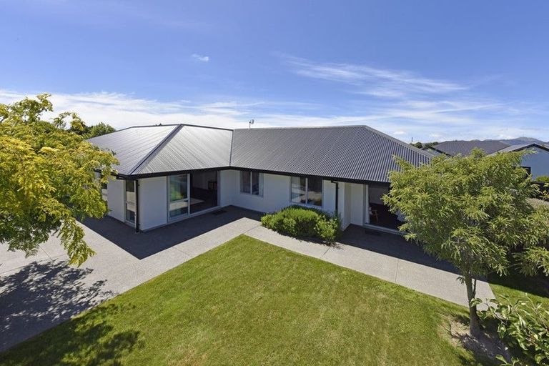 Photo of property in 34 Hamill Road, Halswell, Christchurch, 8025