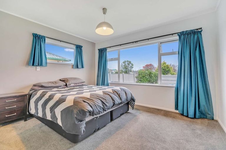 Photo of property in 1 Riverside Drive, Whakatane, 3120