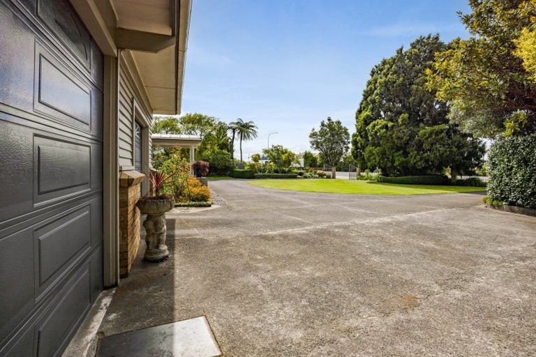 Photo of property in 485 Broadway, Stratford, 4393