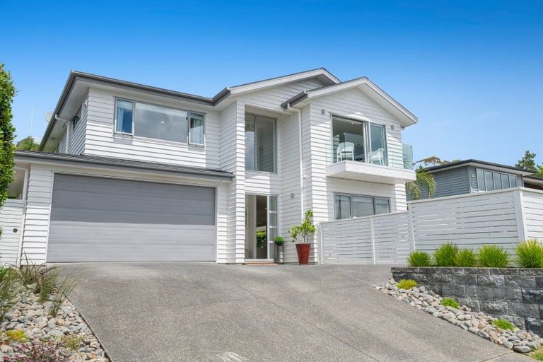 Photo of property in 9 Ruth Craig Place, Stanmore Bay, Whangaparaoa, 0932