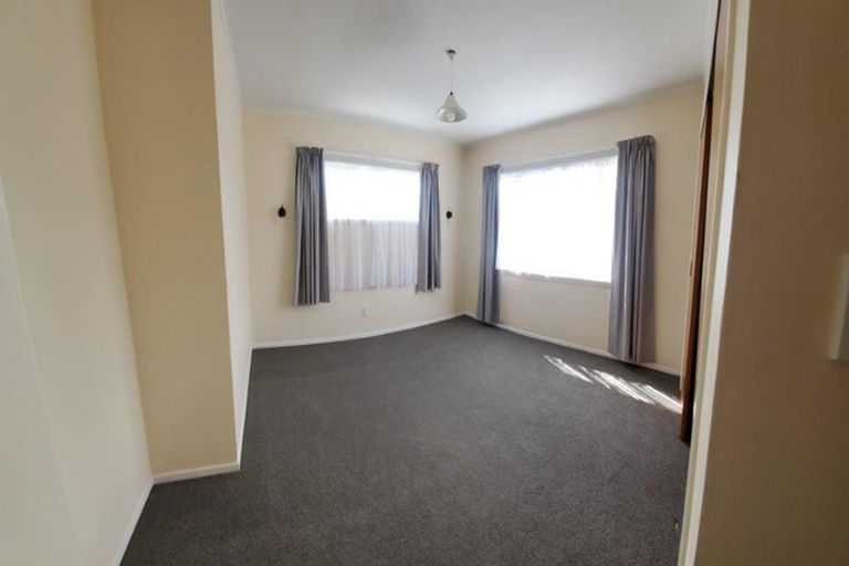Photo of property in 29 Braithwaite Street, Karori, Wellington, 6012
