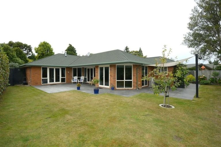 Photo of property in 36 Merrin Street, Avonhead, Christchurch, 8042
