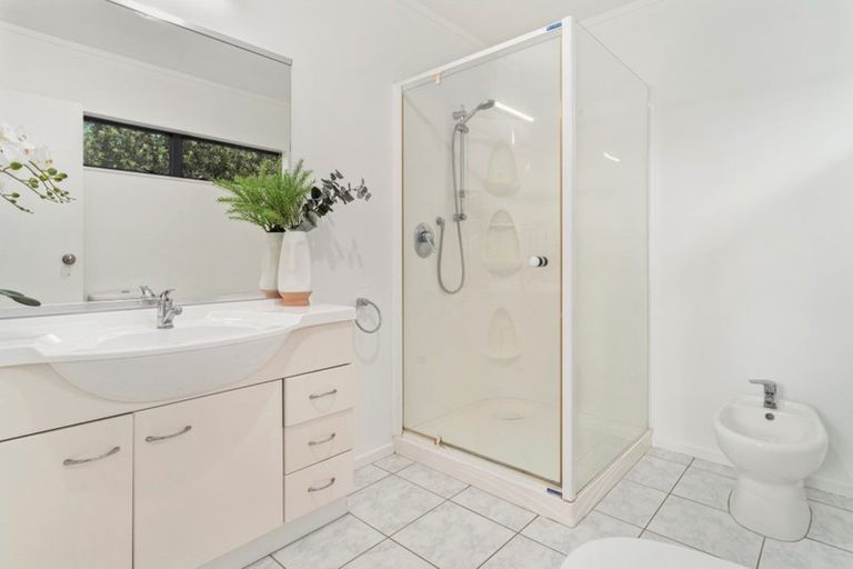 Photo of property in 11 Reef Avenue, Papamoa Beach, Papamoa, 3118