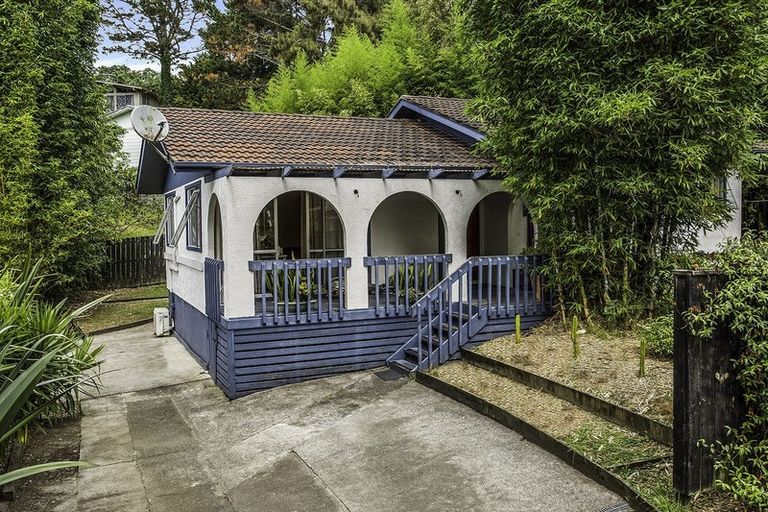 Photo of property in 24 Glenfinn Place, Massey, Auckland, 0614