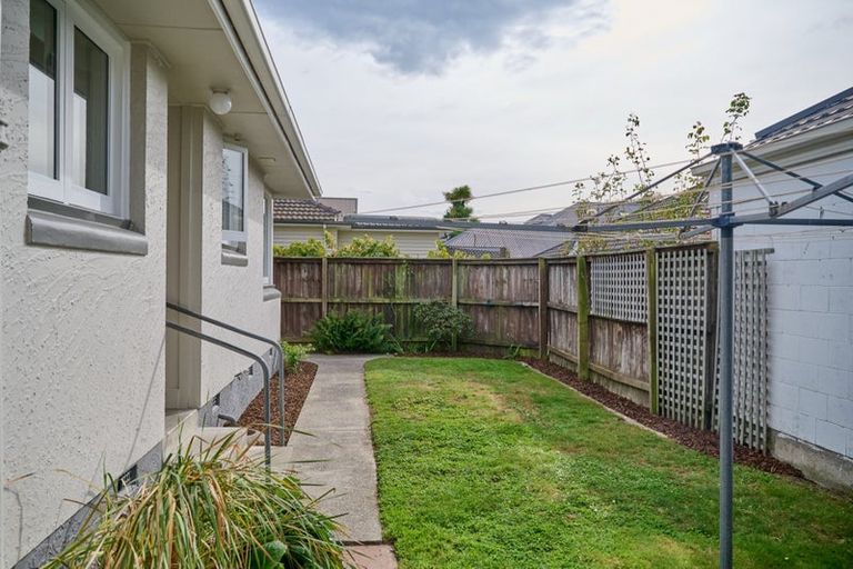 Photo of property in 192 Avonhead Road, Avonhead, Christchurch, 8042