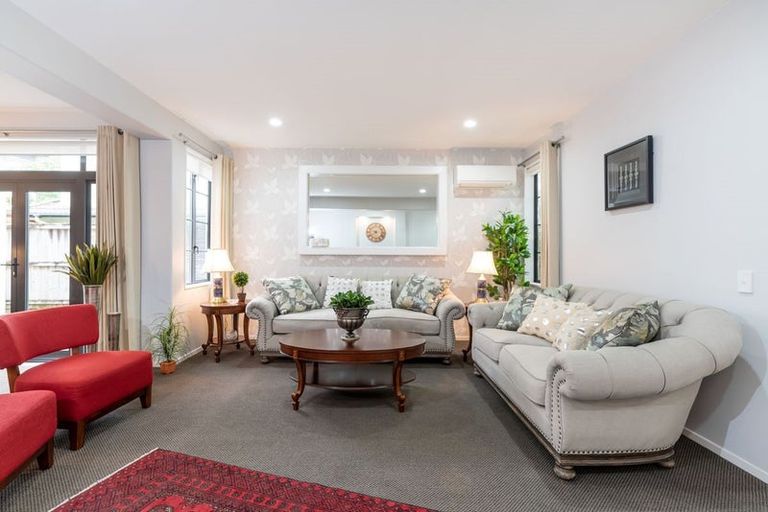Photo of property in 117 Gracechurch Drive, Flat Bush, Auckland, 2016