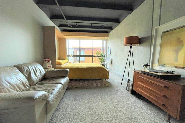 Photo of property in Vedado Apartments, 208/41u Hopper Street, Mount Cook, Wellington, 6011