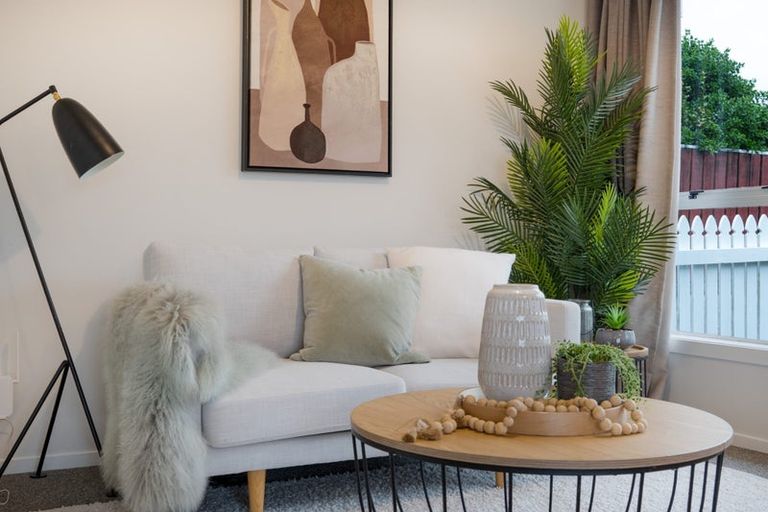 Photo of property in 8a Alister Way, Churton Park, Wellington, 6037