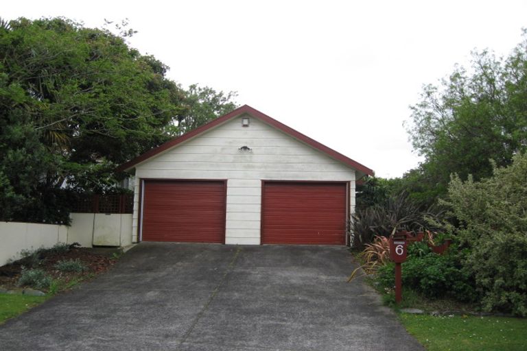 Photo of property in 6 Sharivari Place, Conifer Grove, Takanini, 2112